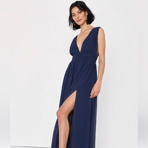Lulu's floor length maxi dress / gown, navy blue size XXS